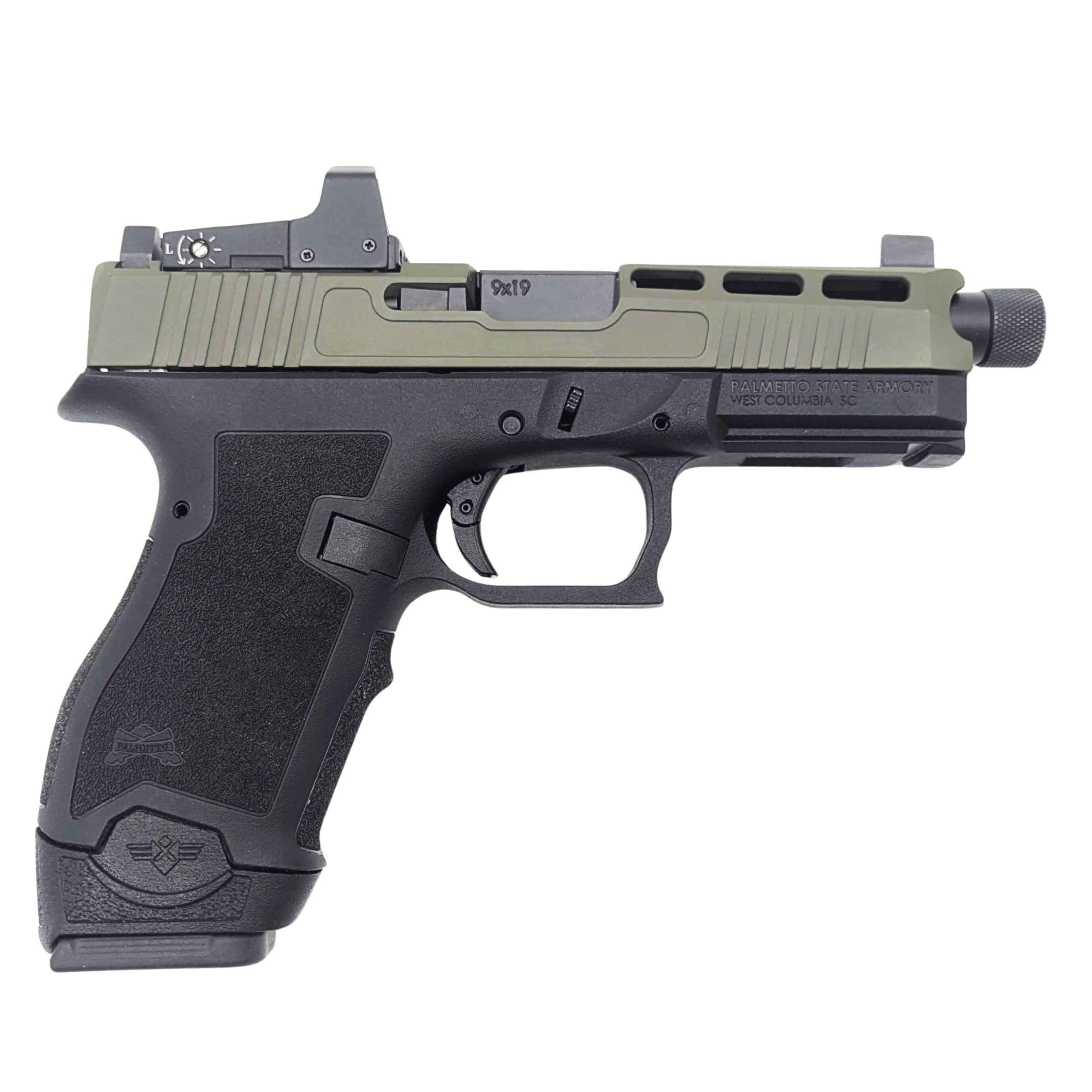 PSA Dagger Compact racing right with magazine sleeve